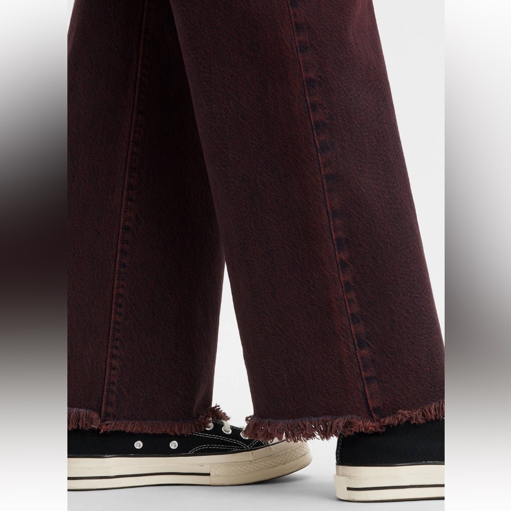 Levis Ribcage Jeans - Picture 6 of 8
